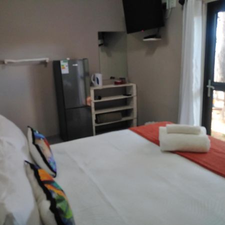 Die Windpomp Guesthouse Gobabis Buitenkant foto