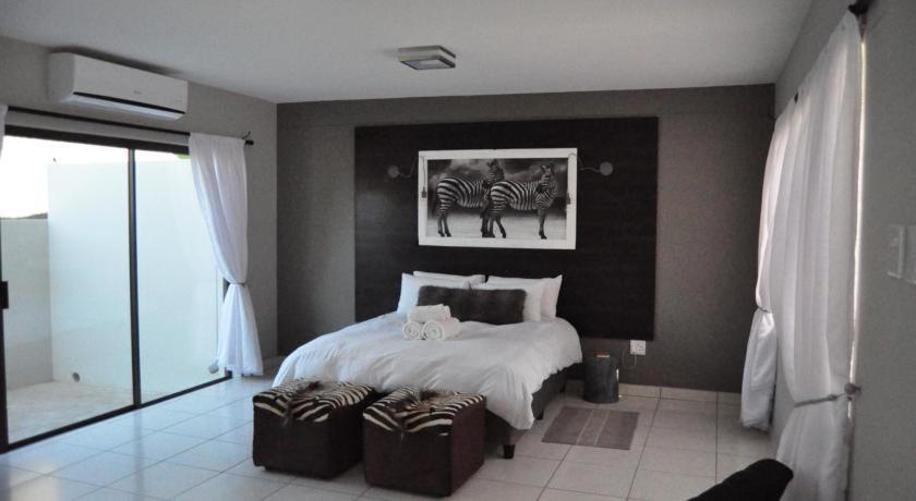 Die Windpomp Guesthouse Gobabis Buitenkant foto