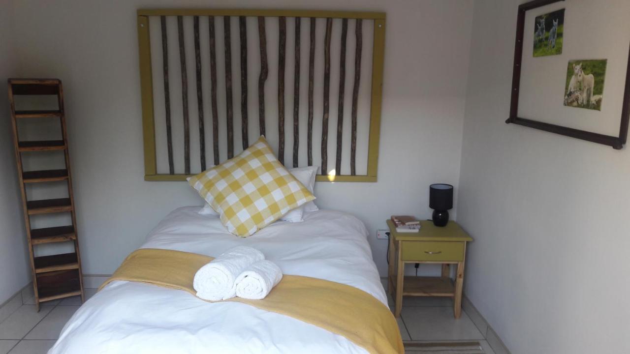 Die Windpomp Guesthouse Gobabis Buitenkant foto