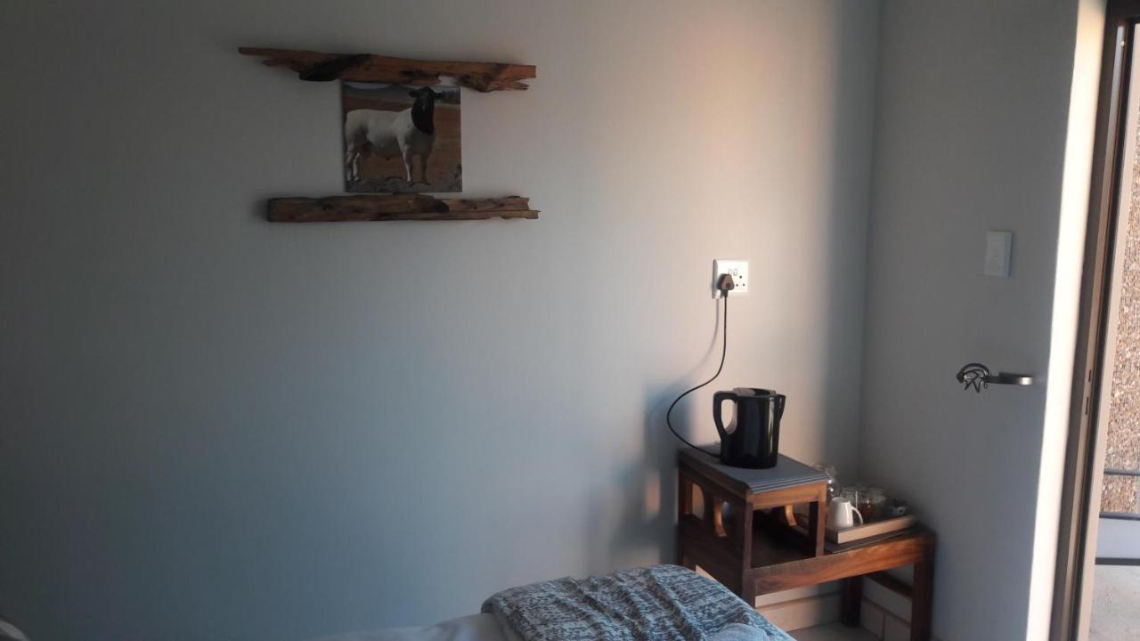 Die Windpomp Guesthouse Gobabis Buitenkant foto